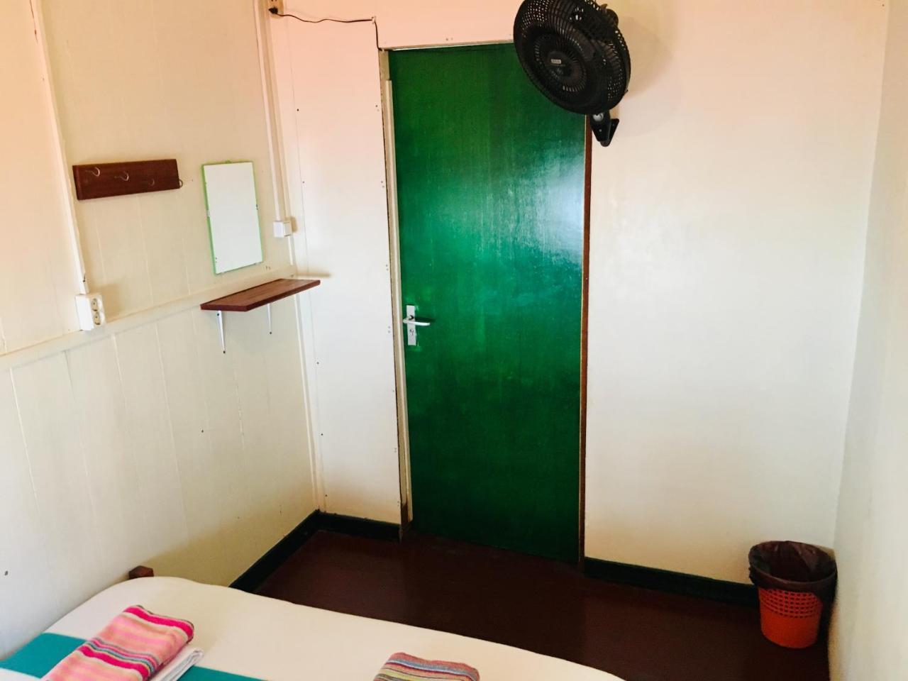 Guesthouse De Kleine Historie Paramaribo Zewnętrze zdjęcie